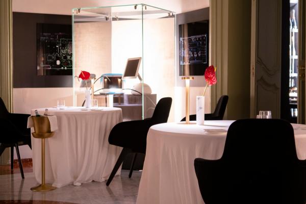 MEC Restaurant